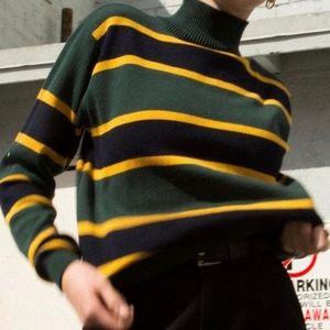 Brandy Melville Shiloh Sweater